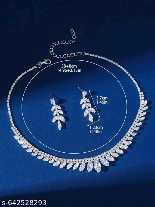 Luxurious Necklace Set