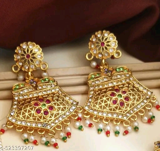 Elegant Marwadi Festive Necklace Set