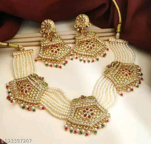 Elegant Marwadi Festive Necklace Set